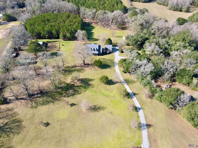 $1,150,000 | 5585 Highway 966, St. Francisville, LA 70775
