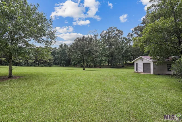 $1,150,000 | 5585 Highway 966, St. Francisville, LA 70775