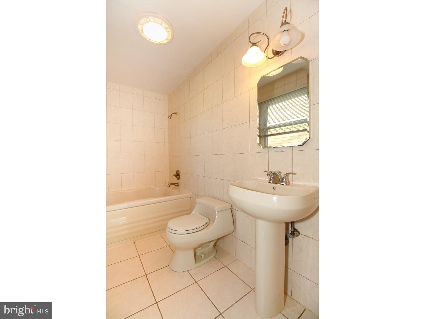 99 Hart Road Cherry Hill, NJ 08034 - Photo 13 of 24 Gallery Image 13