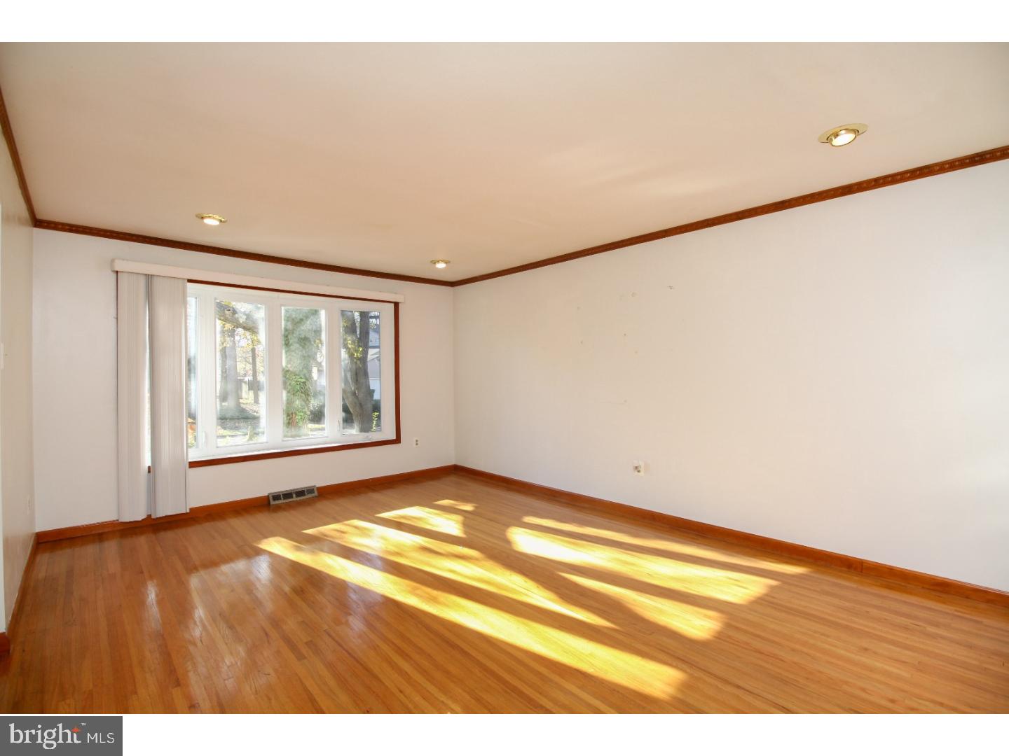 99 Hart Road Cherry Hill, NJ 08034 - Photo 18 of 24 Gallery Image 18