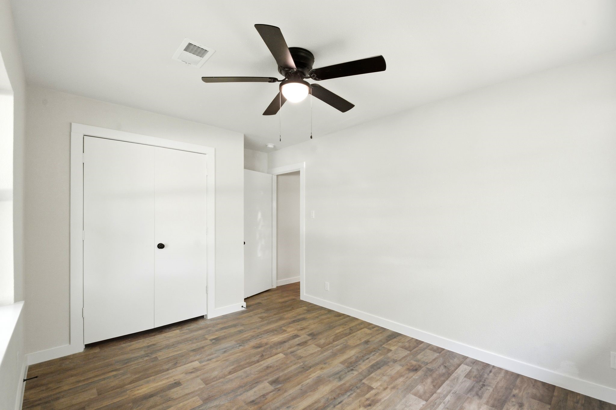 6514 Neff Street Houston, TX 77074 - Photo 27 of 36 Gallery Image 27