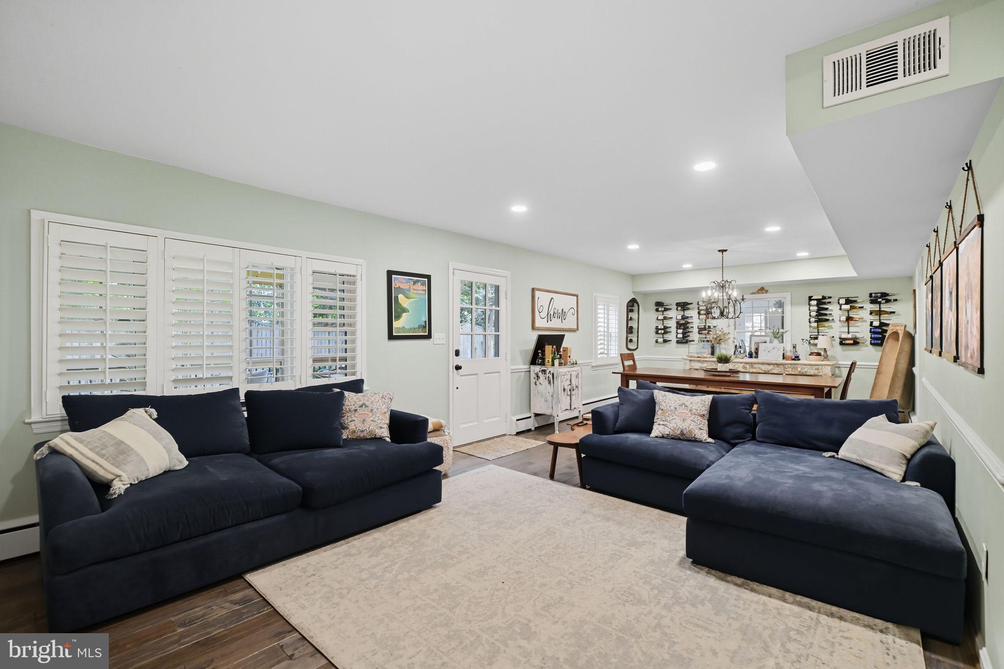 9105 Ewell Street Manassas, VA 20110 - Photo 37 of 81 Family Room