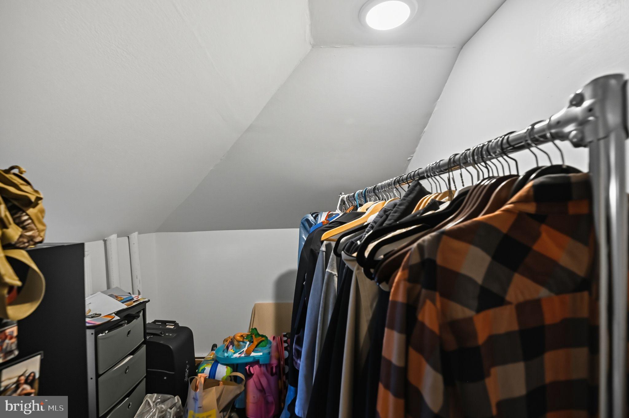 9105 Ewell Street Manassas, VA 20110 - Photo 69 of 81 Extra room off of bathroom