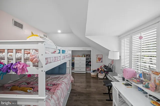 $1,100,000 | 9105 Ewell Street, Manassas, VA 20110