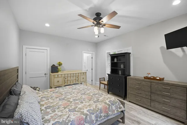 $1,100,000 | 9105 Ewell Street, Manassas, VA 20110