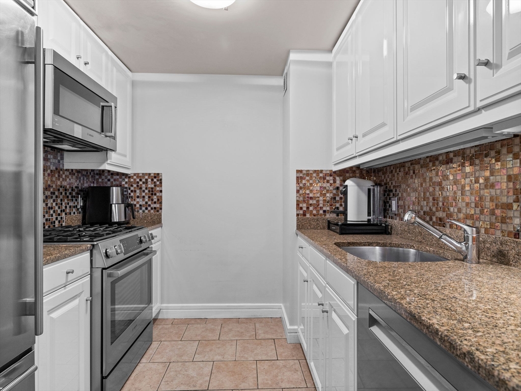 3 Avery Street, Unit 606 Boston, MA 02111 - Photo 6 of 15