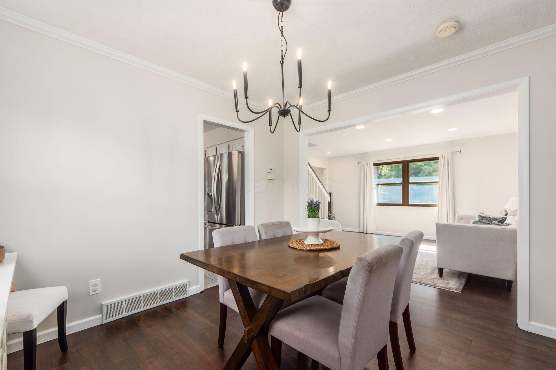 536 Tresham Road Columbus, OH 43230 - Photo 18 of 46 Formal dining room