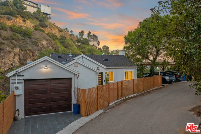 $8,000 | 2370 San Marco Drive, Los Angeles, CA 90068