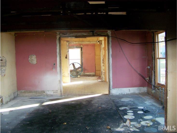 196 East Main Street Wabash, IN 46992 - Photo 11 of 23