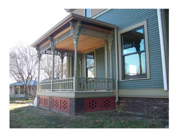 $180,000 | 196 East Main Street, Wabash, IN 46992