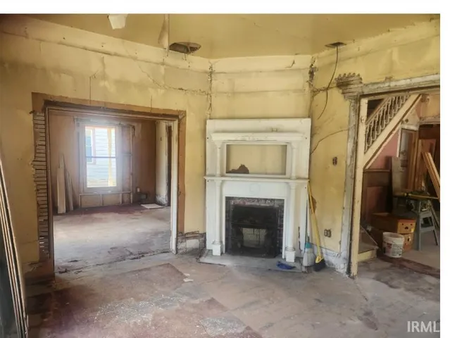 $180,000 | 196 East Main Street, Wabash, IN 46992