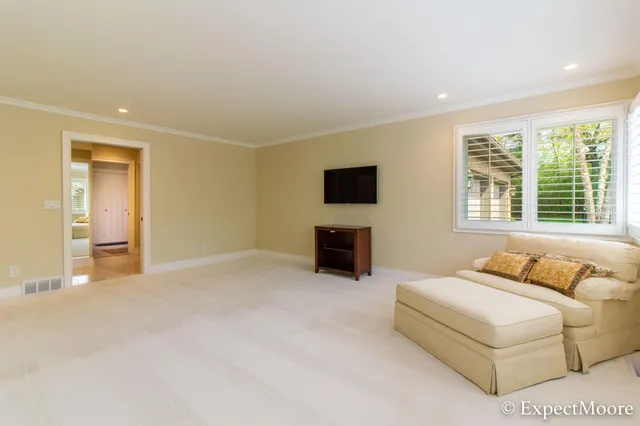 $875,000 | 632 Cascade Hills-Ridge Southeast, Grand Rapids, MI 49546