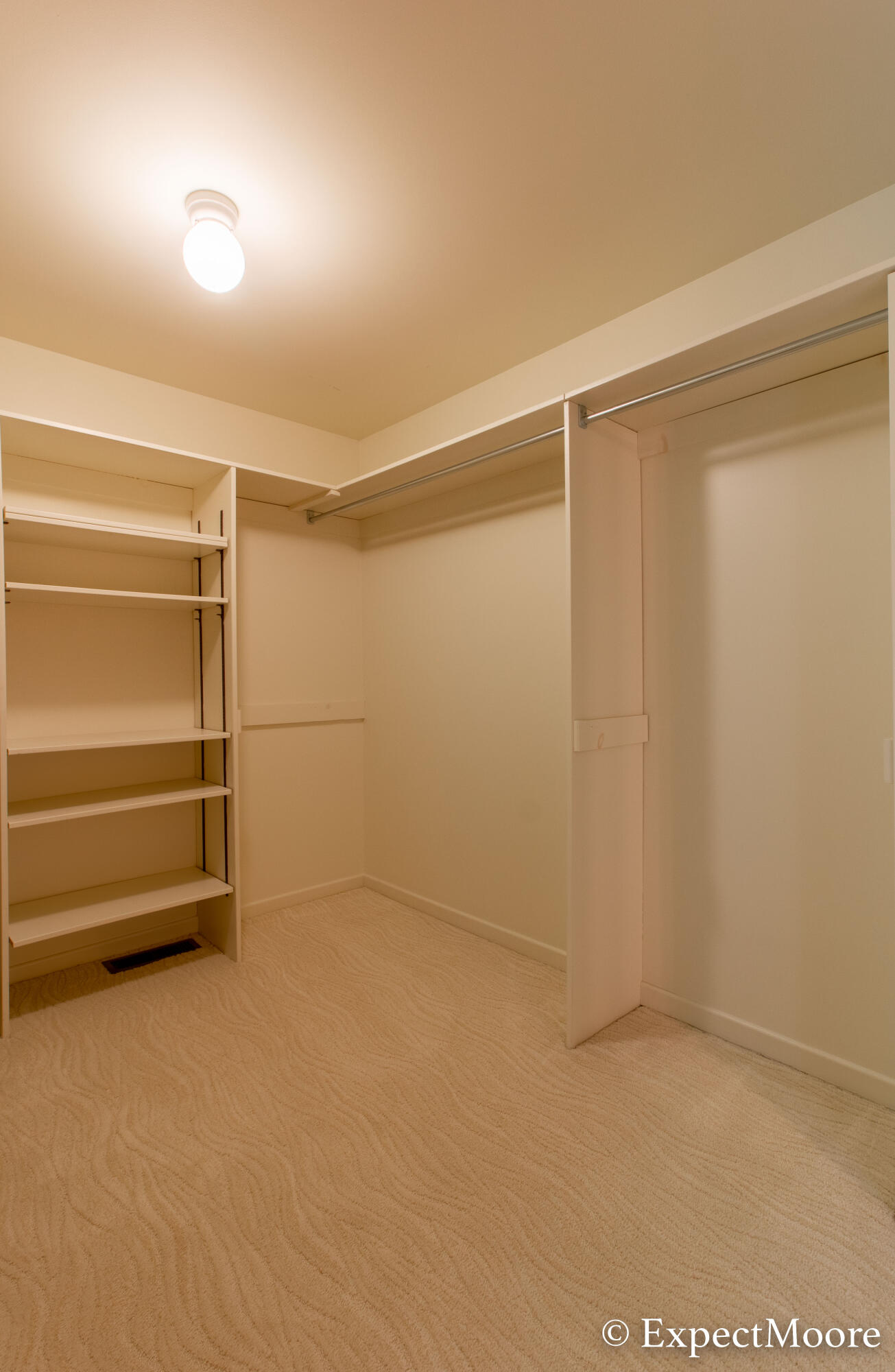 632 Cascade Hills-Ridge Southeast Grand Rapids, MI 49546 - Photo 57 of 71 632 Cascade Hills-Ridge (46 of 67)