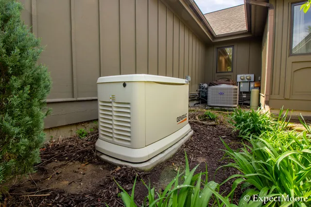 $875,000 | 632 Cascade Hills-Ridge Southeast, Grand Rapids, MI 49546