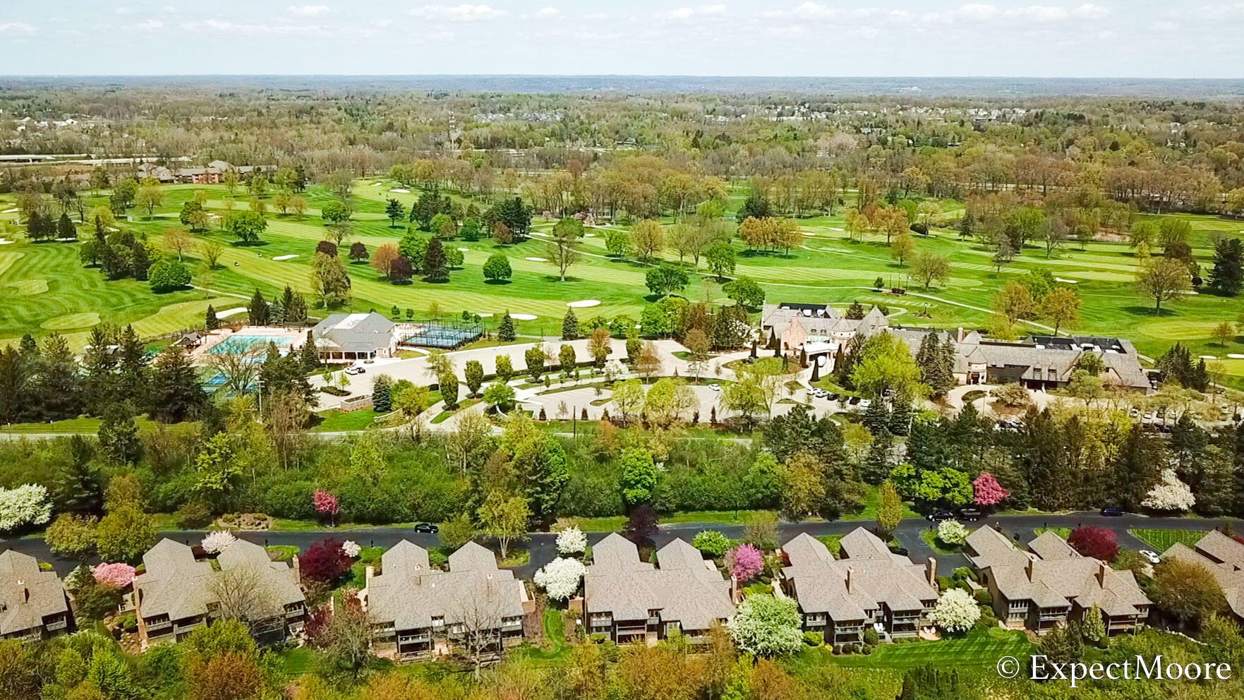 632 Cascade Hills-Ridge Southeast Grand Rapids, MI 49546 - Photo 7 of 71 632 Cascade Hills-Ridge (3 of 7)