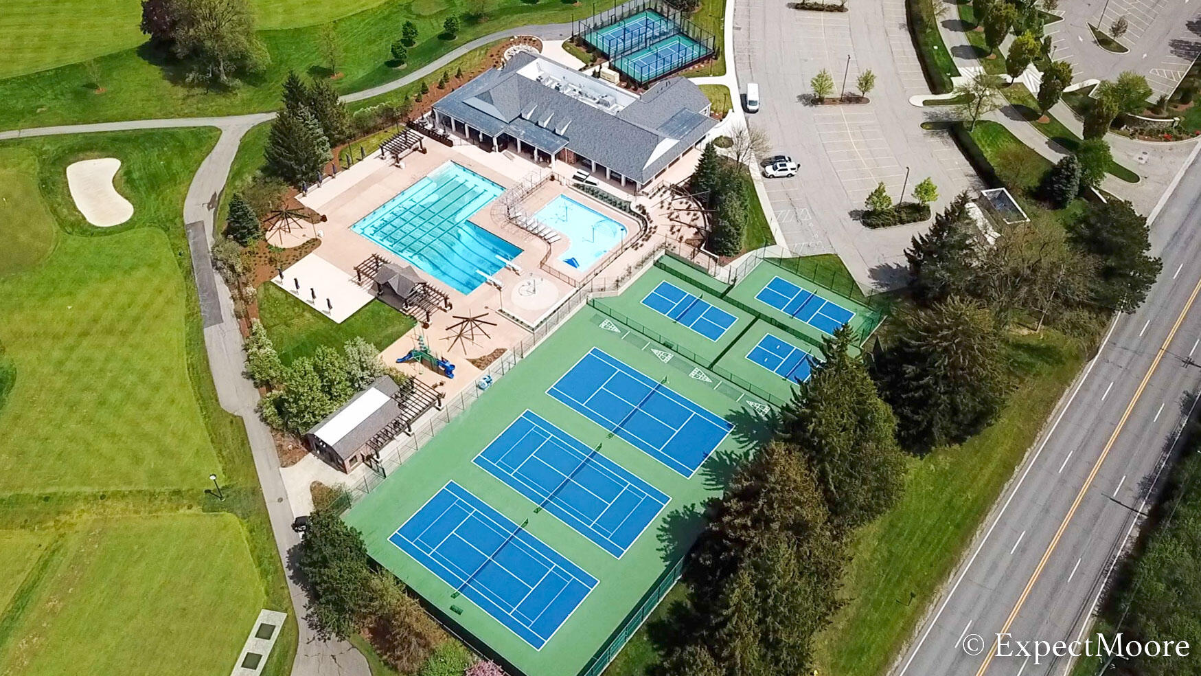 632 Cascade Hills-Ridge Southeast Grand Rapids, MI 49546 - Photo 10 of 71 632 Cascade Hills-Ridge (6 of 7)