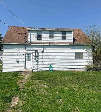 $59,500 | 5 West National Highway, Washington, IN 47501