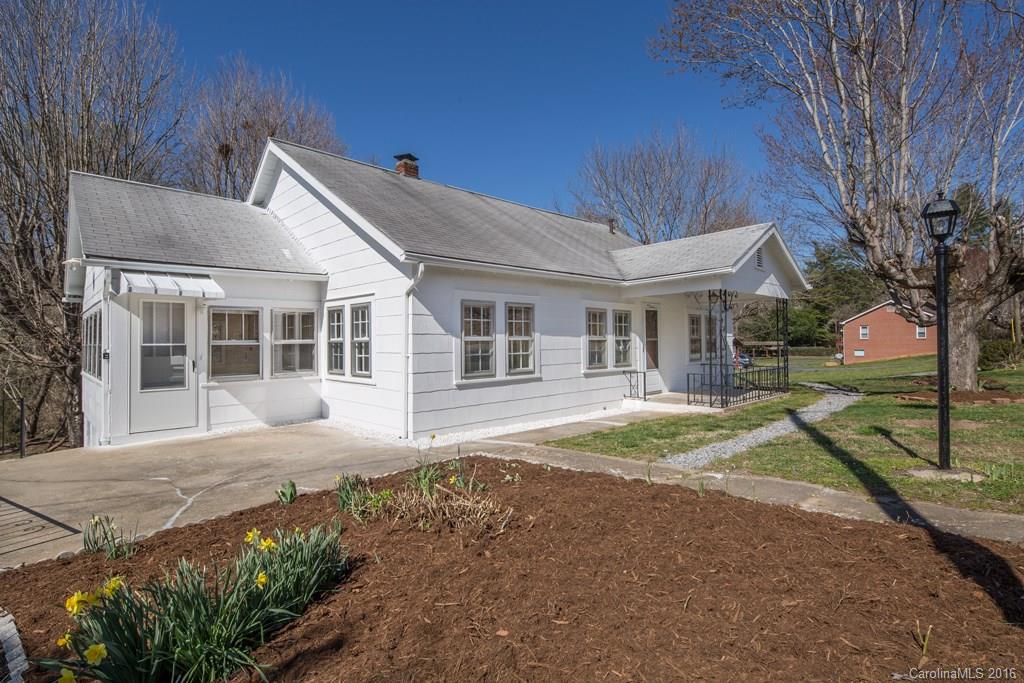 124 Morris Road Brevard, NC 28712 - Photo 1 of 10 Gallery Image 1