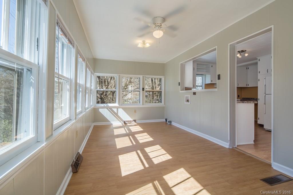 124 Morris Road Brevard, NC 28712 - Photo 5 of 10 Gallery Image 5