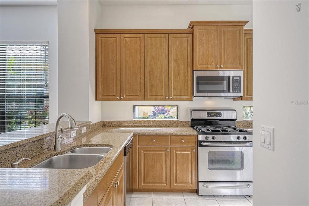 11409 Hawick Place Lakewood Ranch, FL 34202 - Photo 11 of 42