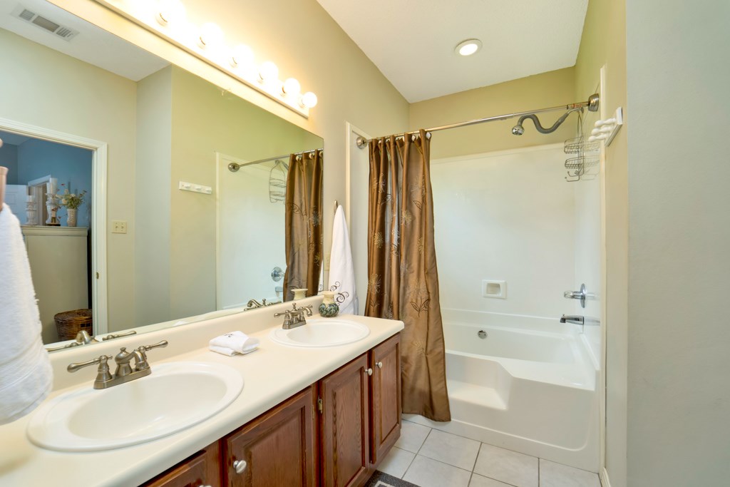 28549 Canterbury Road Daphne, AL 36526 - Photo 17 of 20