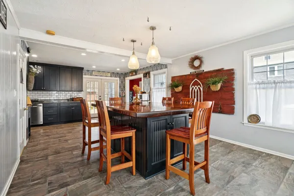 $395,000 | 20 School Street, Newport, NH 03773