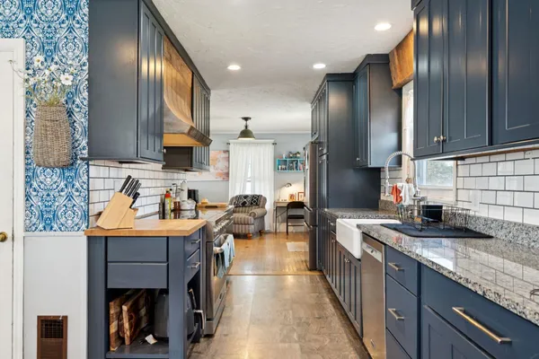 $395,000 | 20 School Street, Newport, NH 03773
