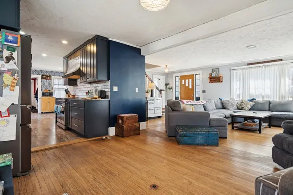 $395,000 | 20 School Street, Newport, NH 03773