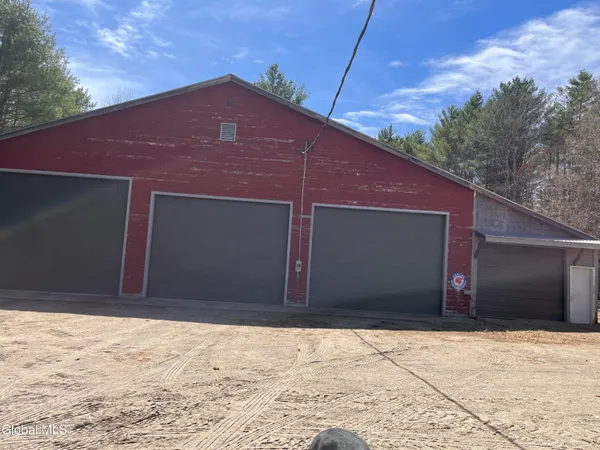 $865,000 | 100 Fish Hollow Road, Chester, NY 12853