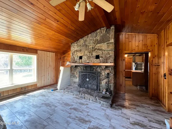 $865,000 | 100 Fish Hollow Road, Chester, NY 12853