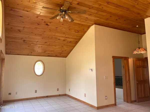 $865,000 | 100 Fish Hollow Road, Chester, NY 12853