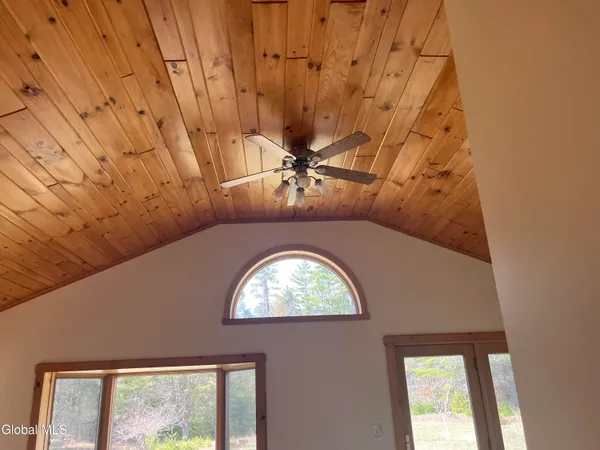 $865,000 | 100 Fish Hollow Road, Chester, NY 12853