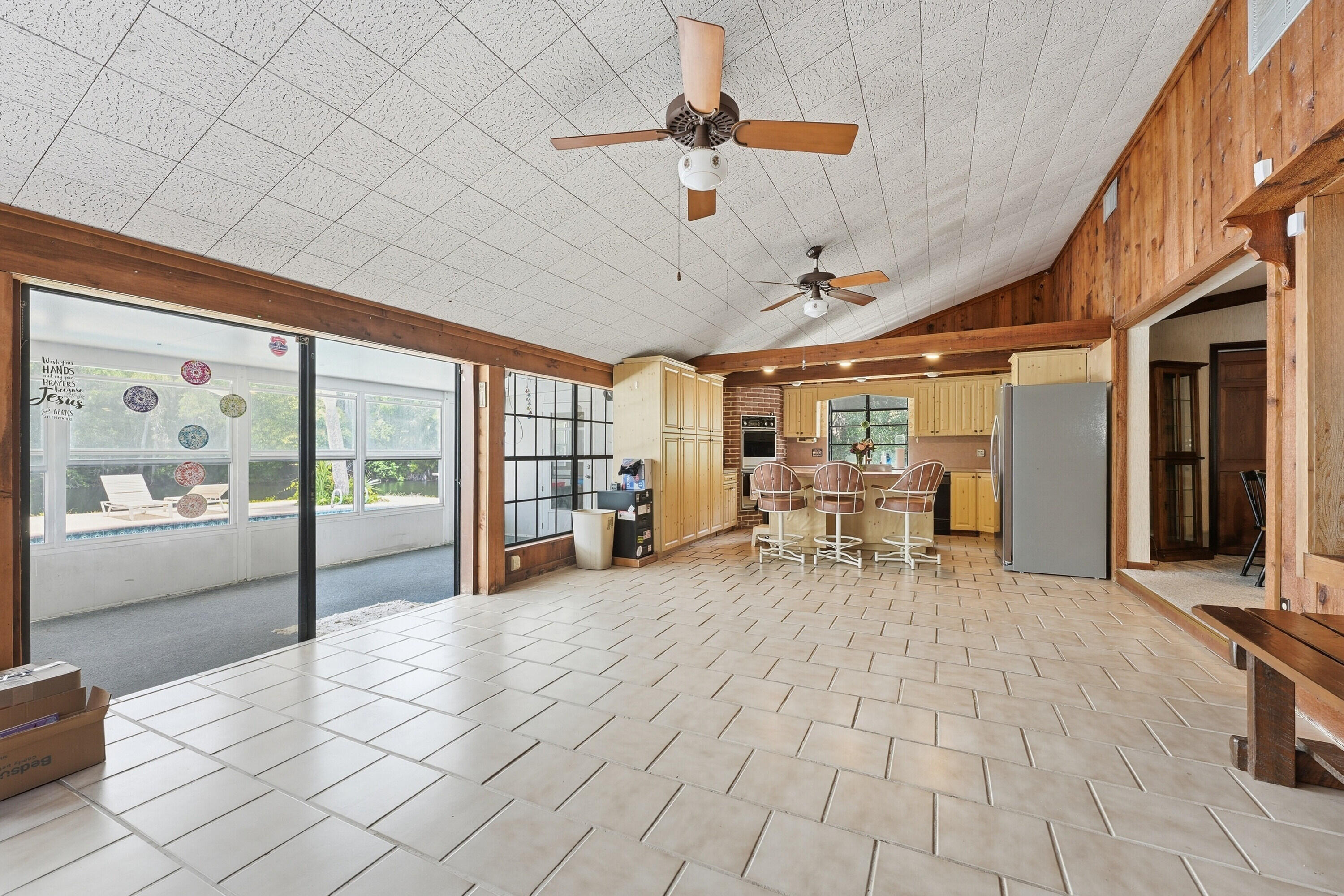 7689 Lawrence Road Boynton Beach, FL 33436 - Photo 9 of 40 11_dsc07629