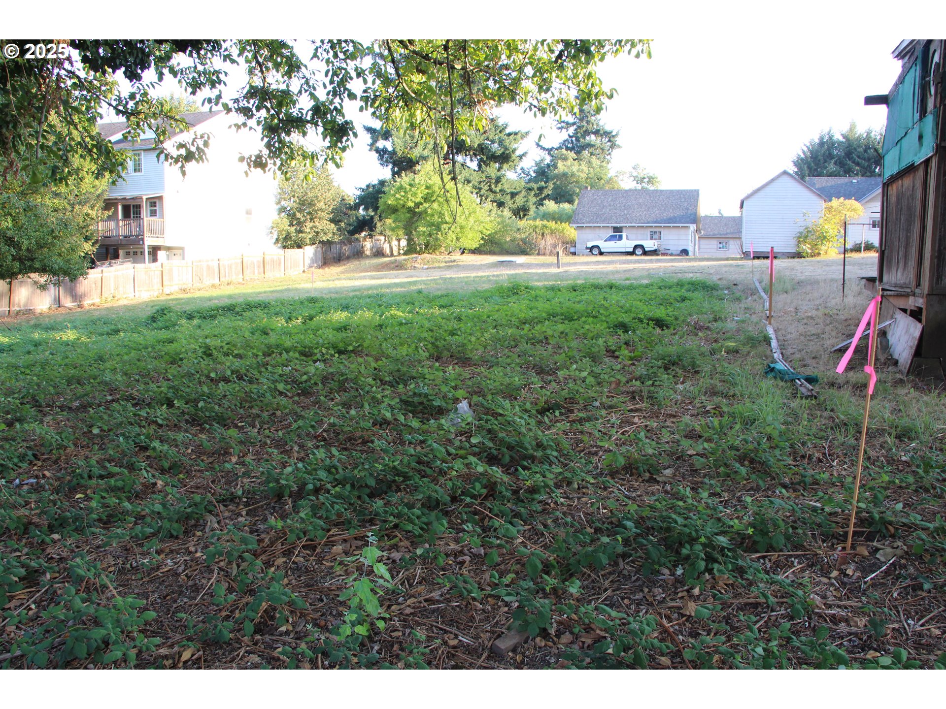 Southeast 87th Avenue Portland, OR 97266 - Photo 1 of 17 a view of yard with outdoor seating