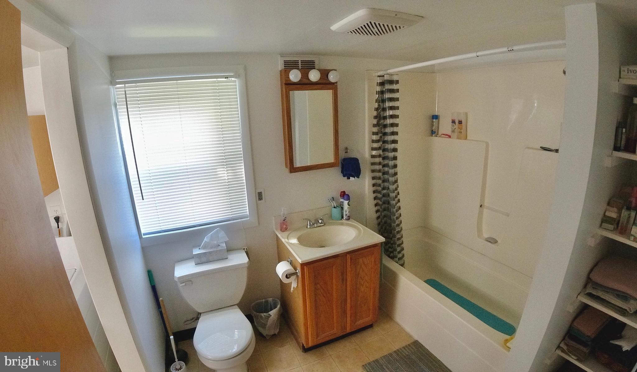 3630 Water Tank Road Manchester, MD 21102 - Photo 20 of 22 20 - Basement/In-Law Suite Full Bathroom