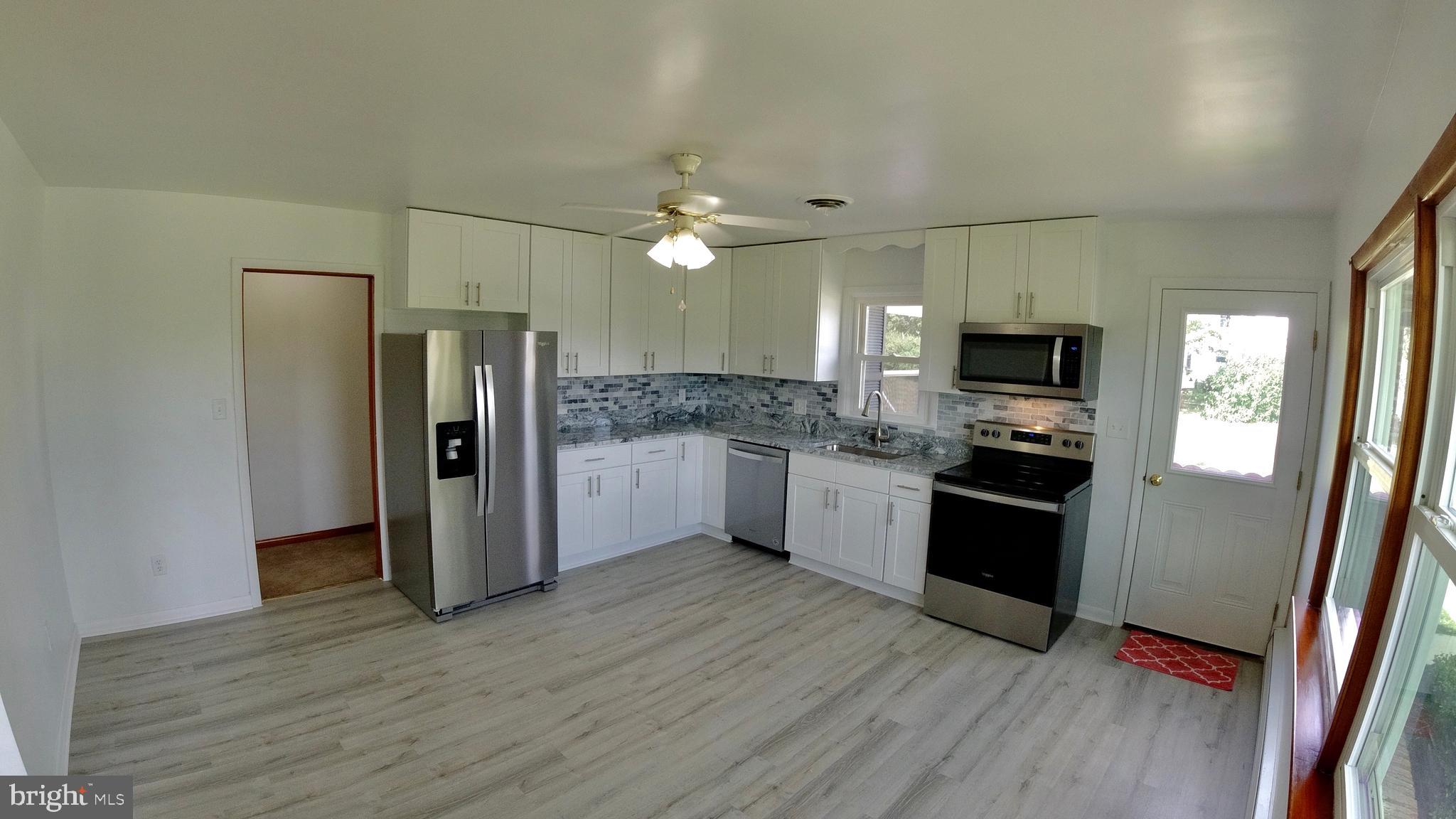 3630 Water Tank Road Manchester, MD 21102 - Photo 5 of 22 05 - Kitchen