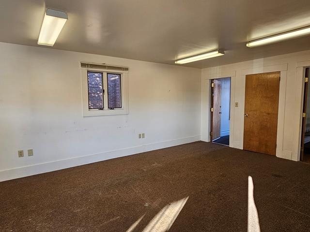 31 Emerald Street Keene, NH 03431 - Photo 17 of 19