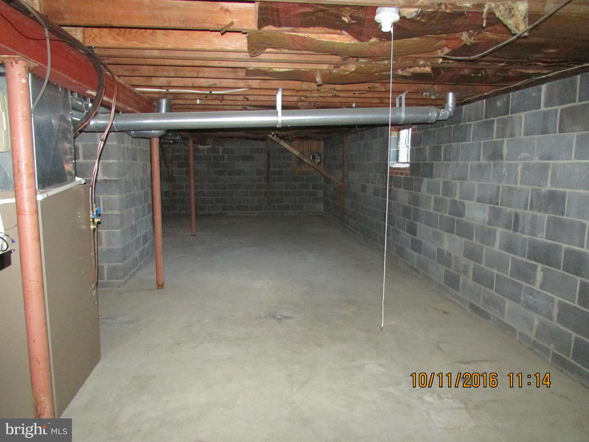9250 Brown Church Road Mount Airy, MD 21771 - Photo 19 of 23 a close view of shower