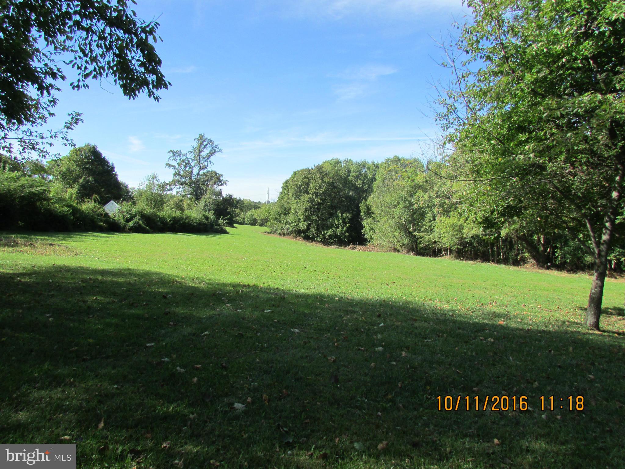 9250 Brown Church Road Mount Airy, MD 21771 - Photo 22 of 23 a view of a park with welcome board