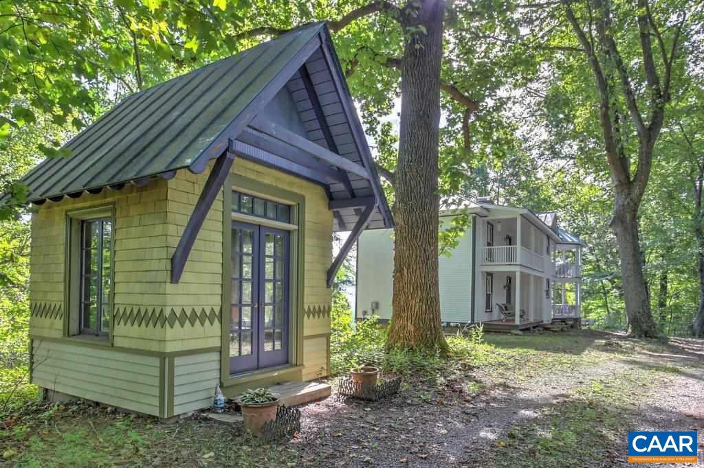 528 Top Ridge Road Stanardsville, VA 22973 - Photo 34 of 45 a view of a house with a yard