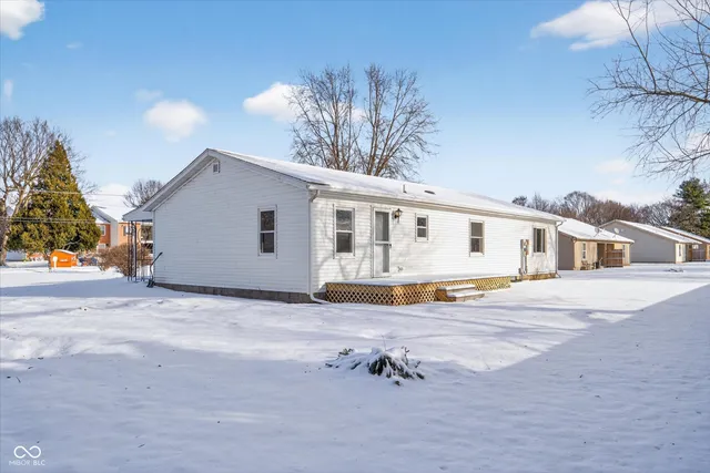 $310,000 | 105 East North Street, Rossville, IN 46065