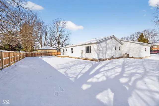 $310,000 | 105 East North Street, Rossville, IN 46065