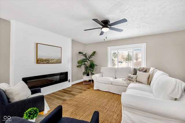 $310,000 | 105 East North Street, Rossville, IN 46065