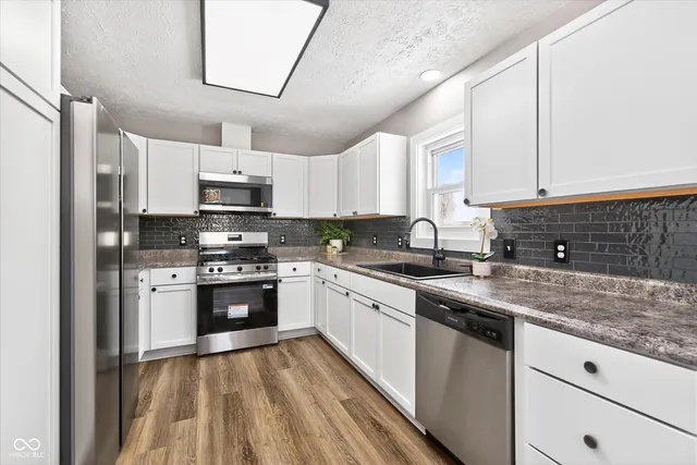 $310,000 | 105 East North Street, Rossville, IN 46065