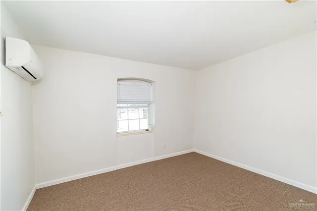 $249,900 | 1002 South Border Avenue, Weslaco, TX 78596