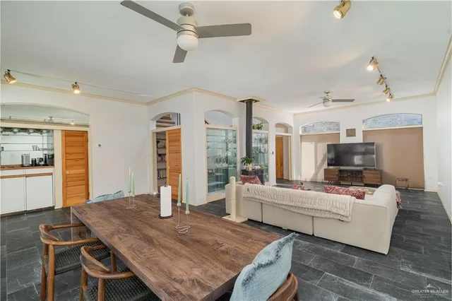 $249,900 | 1002 South Border Avenue, Weslaco, TX 78596