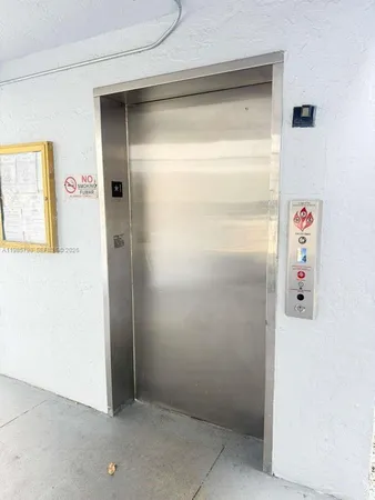 $2,200 | 5290 West 21st Court, Unit 301, Hialeah, FL 33016