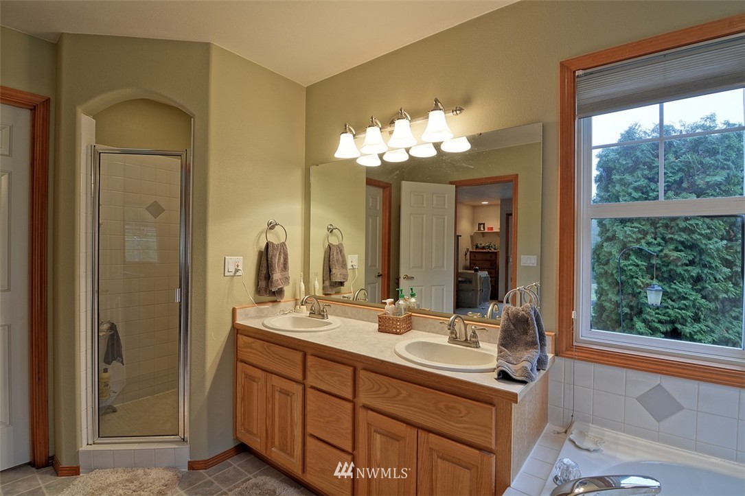 295 South Camano Ridge Road Camano Island, WA 98282 - Photo 12 of 25 Gallery Image 12