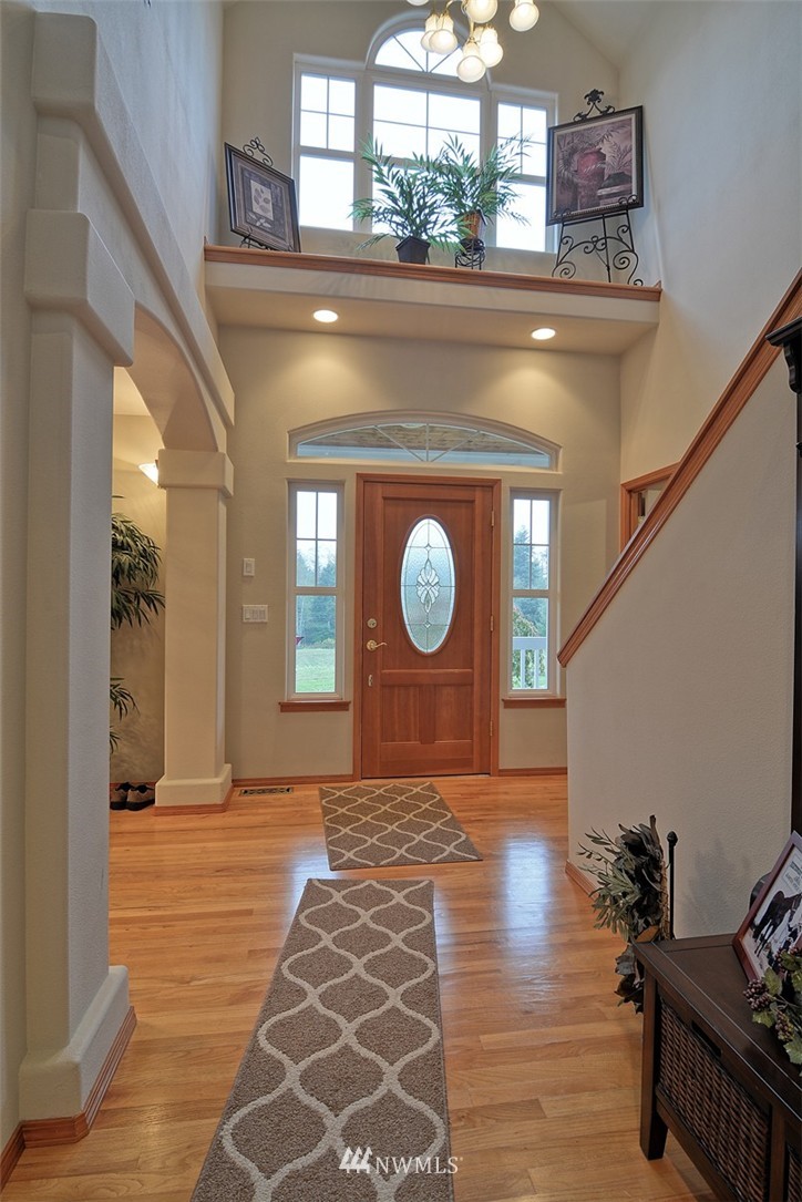 295 South Camano Ridge Road Camano Island, WA 98282 - Photo 3 of 25 Gallery Image 3