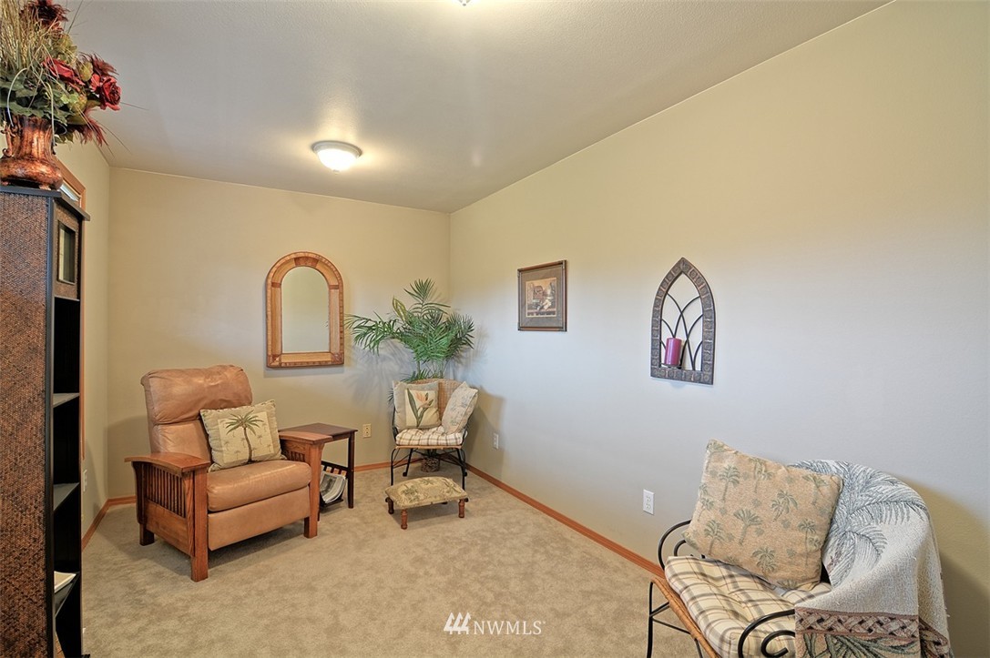 295 South Camano Ridge Road Camano Island, WA 98282 - Photo 4 of 25 Gallery Image 4